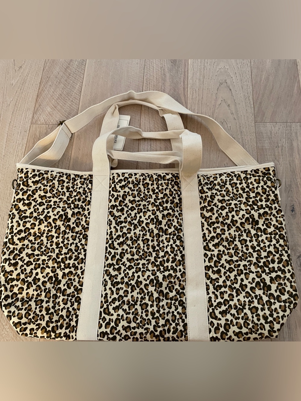 SEZANE WEEKENDER TOTE BAG. Cougar print. - Picture 7 of 11